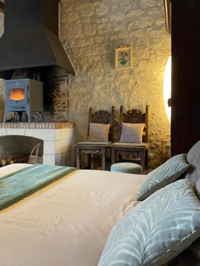Le Relais, La Dormance, Le Bois Dormant Hotel Chateauvieux  ภายนอก รูปภาพ