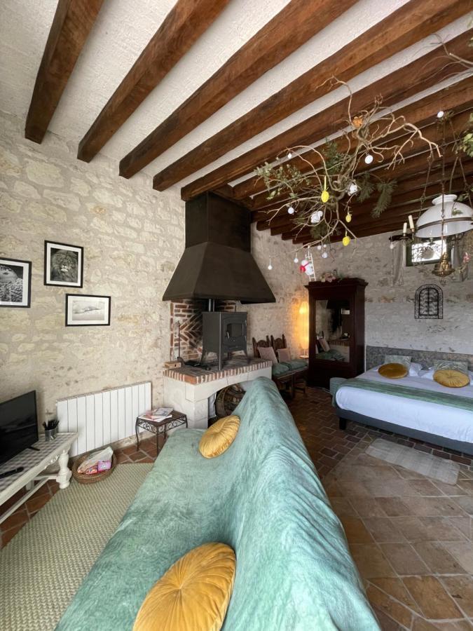 Le Relais, La Dormance, Le Bois Dormant Hotel Chateauvieux  ภายนอก รูปภาพ