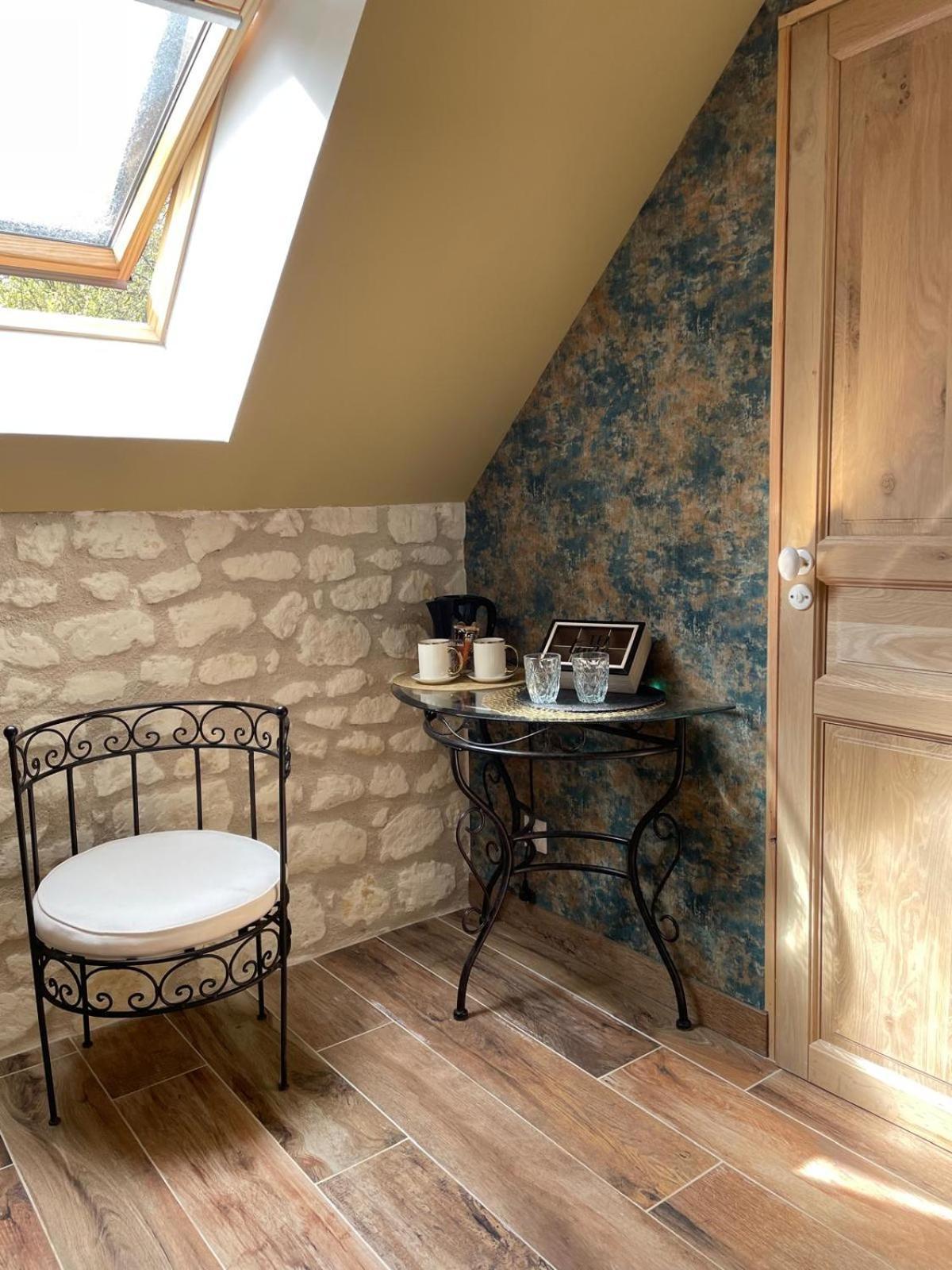 Le Relais, La Dormance, Le Bois Dormant Hotel Chateauvieux  ภายนอก รูปภาพ