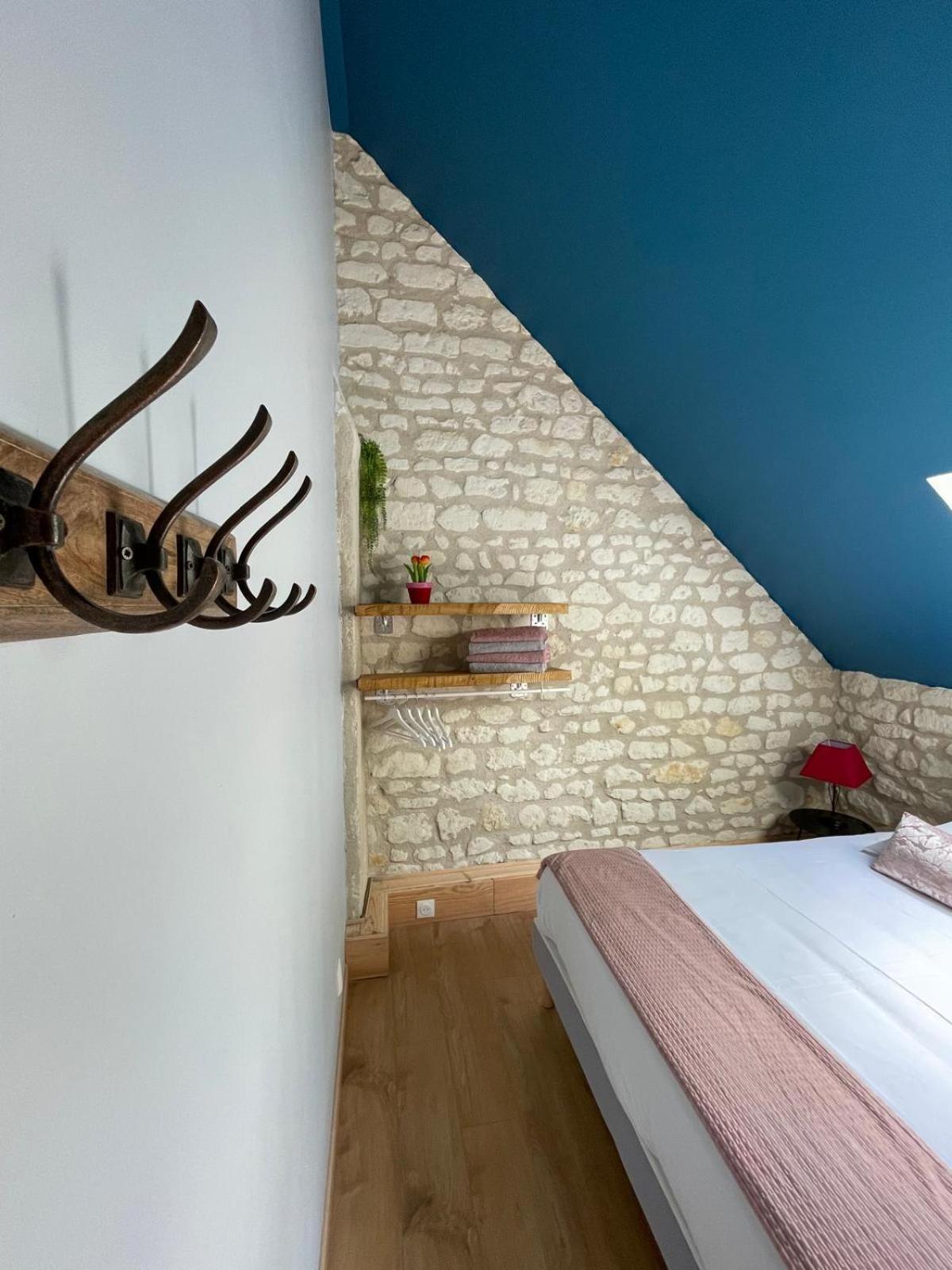 Le Relais, La Dormance, Le Bois Dormant Hotel Chateauvieux  ภายนอก รูปภาพ