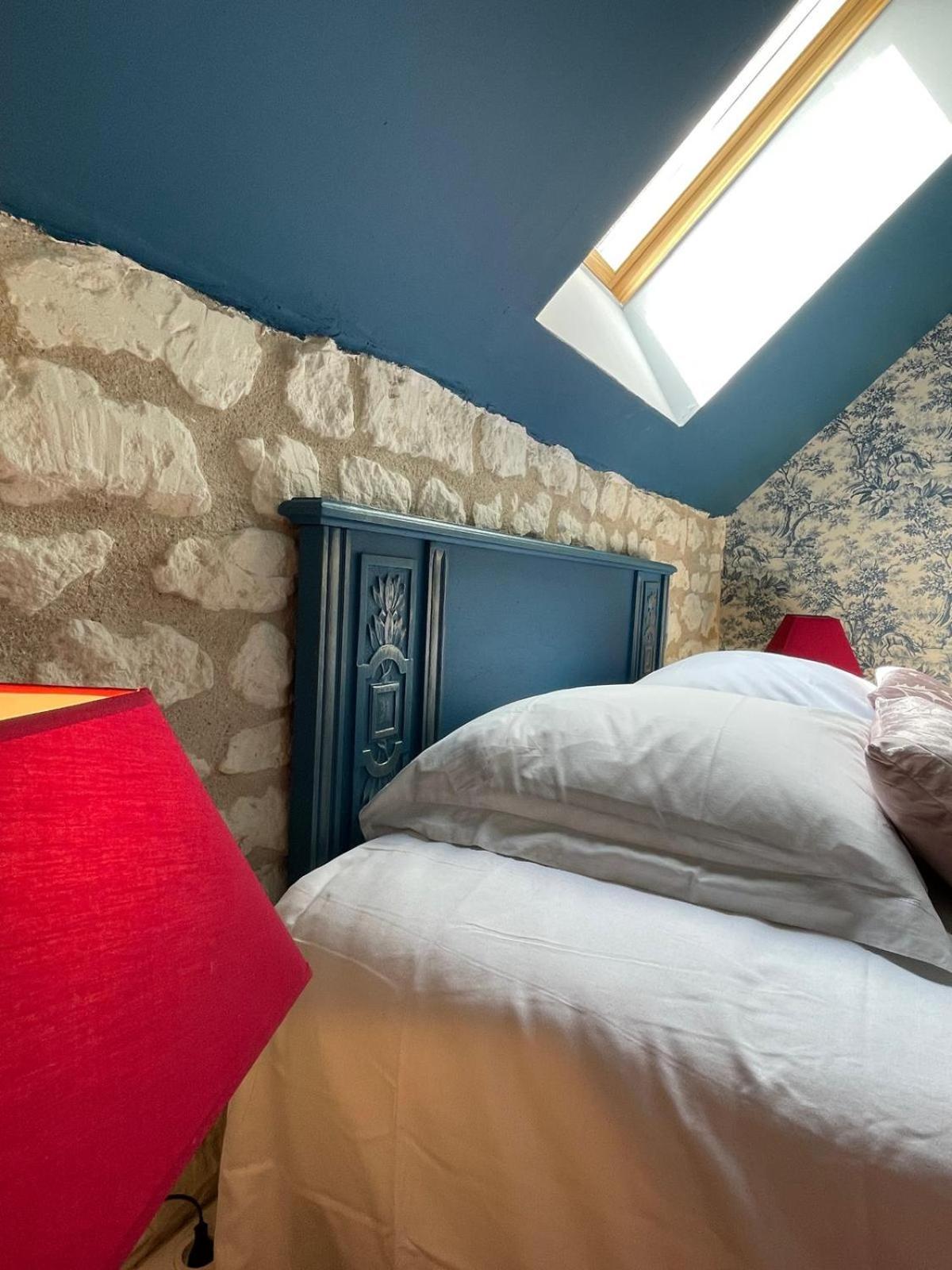 Le Relais, La Dormance, Le Bois Dormant Hotel Chateauvieux  ภายนอก รูปภาพ