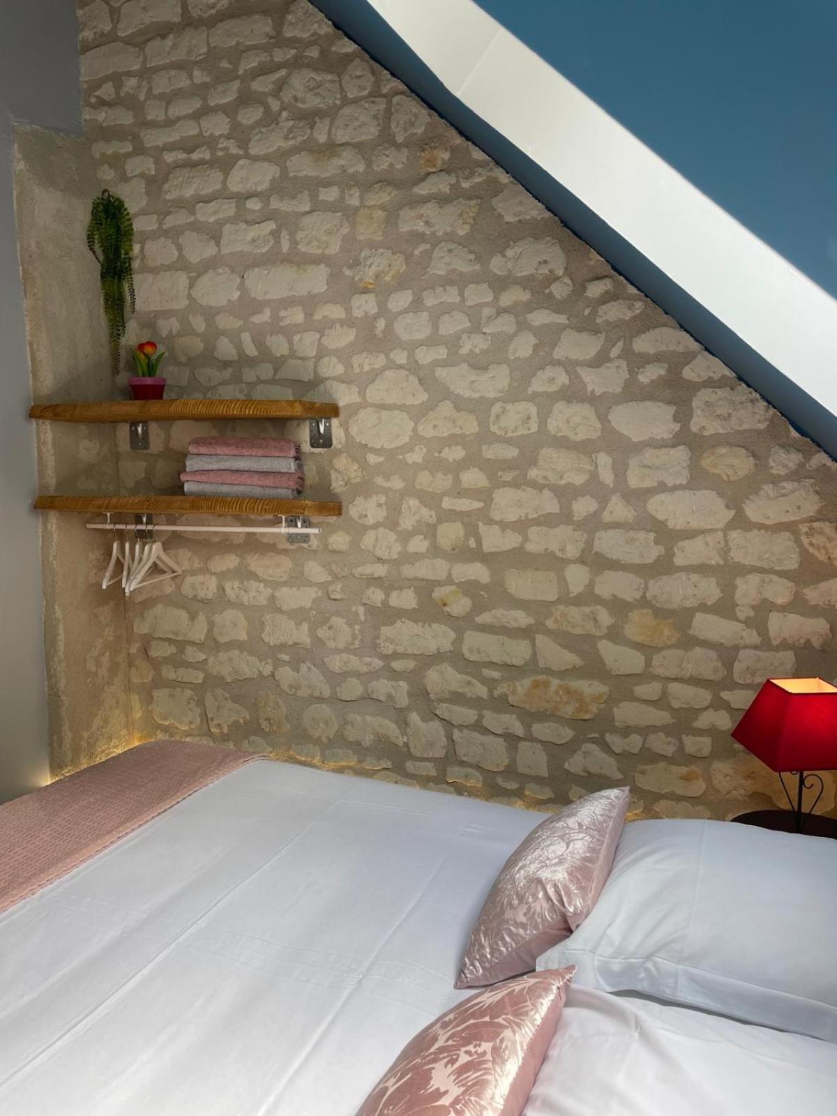 Le Relais, La Dormance, Le Bois Dormant Hotel Chateauvieux  ภายนอก รูปภาพ