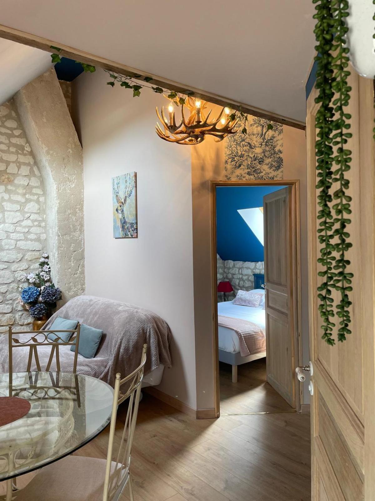 Le Relais, La Dormance, Le Bois Dormant Hotel Chateauvieux  ภายนอก รูปภาพ